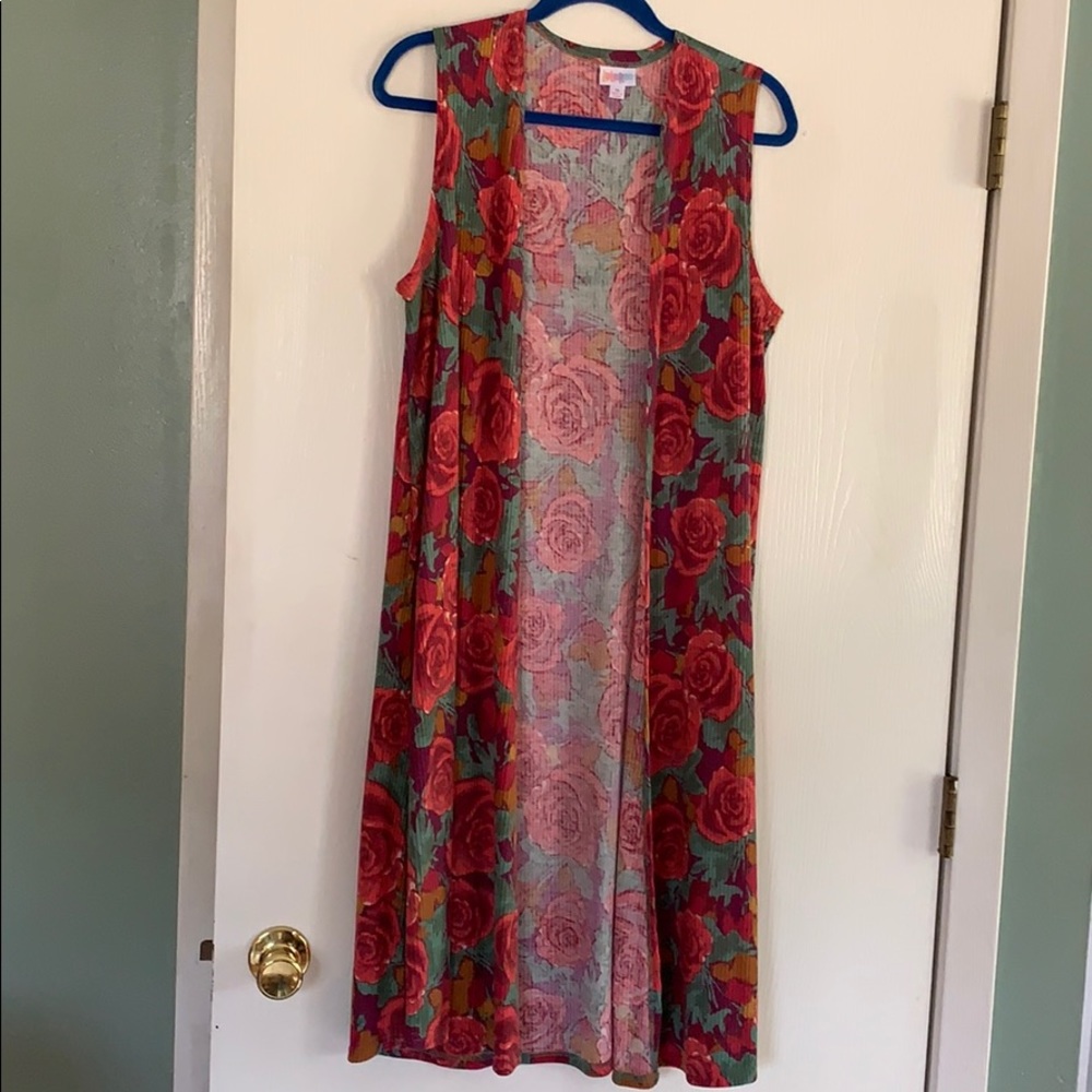 Medium LuLaRoe Joy